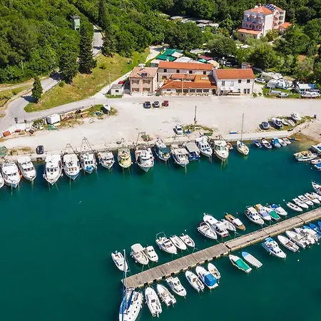 Perci Apartamento Krnica